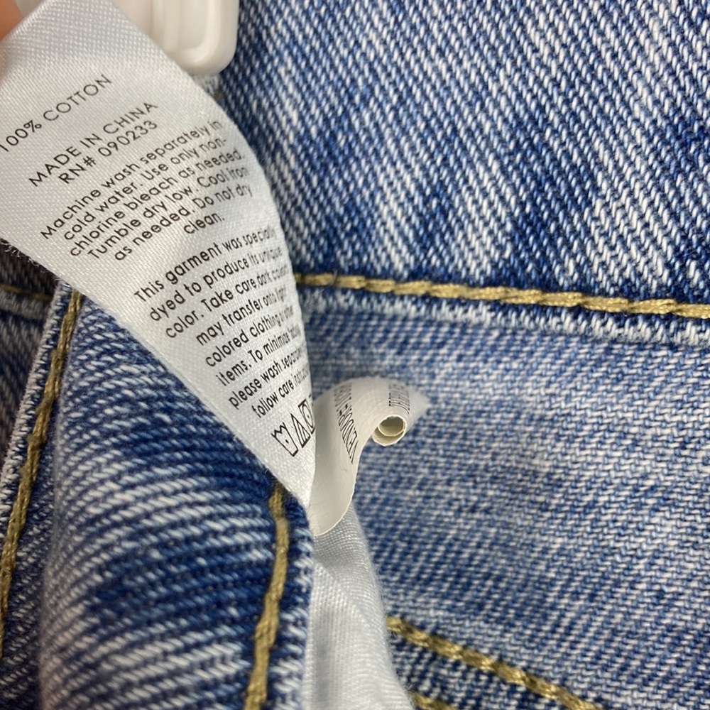High Rise Straight Distressed Ripped Jeans - Picture 4 of 4